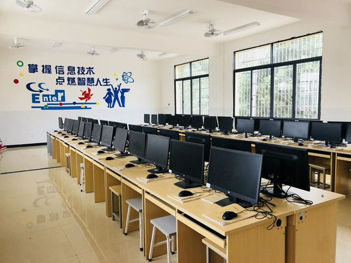 窦州新花自古芳-广东信宜市教育创现信息化设备项目案例分享